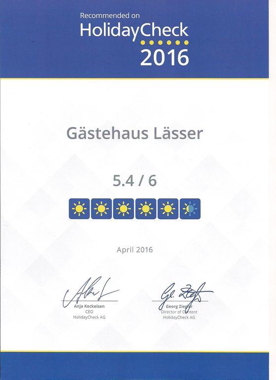 Gaestehaus Laesser Mellau Exterior photo